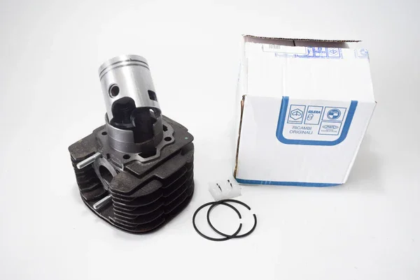 832349 - CILINDRO COMPLETO ORIGINALE APE TM 703 BENZINA Prezzo Di Fabbrica