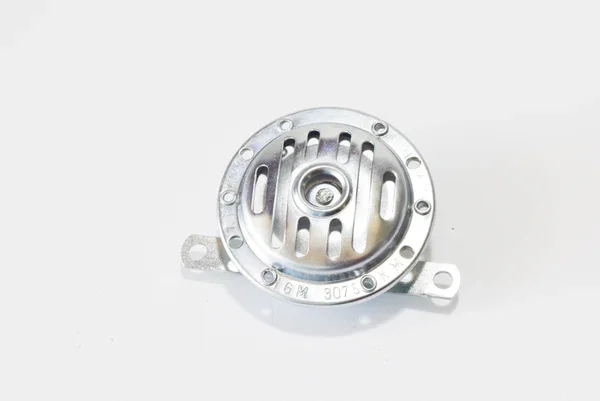 E66D - CLAXON A CORRENTE CONTINUA LAMBRETTA TV 175-1-2 SERIE - LI 150-1-2 SERIE Pagamento Sicuro