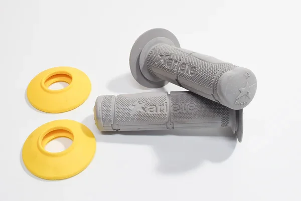 01697G - MANOPOLE EXTREME SOFT GIALLO LUNGHEZZA 11 Super Prezzo