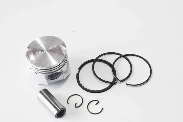 56120PT398 - PISTONE COMPLETO DIAMETRO 39,8-SPINOTTO 13 VESPA 50 4T Offerta