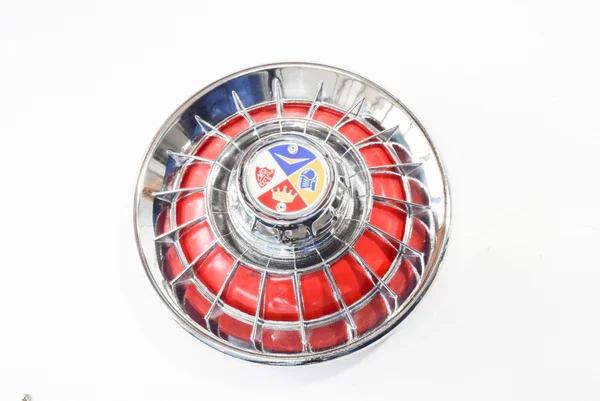 Sconto 7A - COPPA RUOTA CROMATA CON SOTTOCOPPA COLORE ROSSO PARIMOR PIAGGIO VESPA CON RUOTA 3