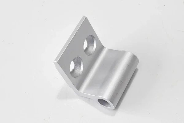 Spedito Oggi 250642 - CERNIERA SPONDA POSTERIORE RIBALTABILE ORIGINALE APE TM-703 DIESEL