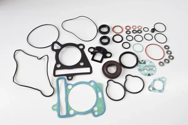 Prezzo Basso 494650 - SERIE GUARNIZIONI E PARAOLIO PIAGGIO ET4-HEXAGON