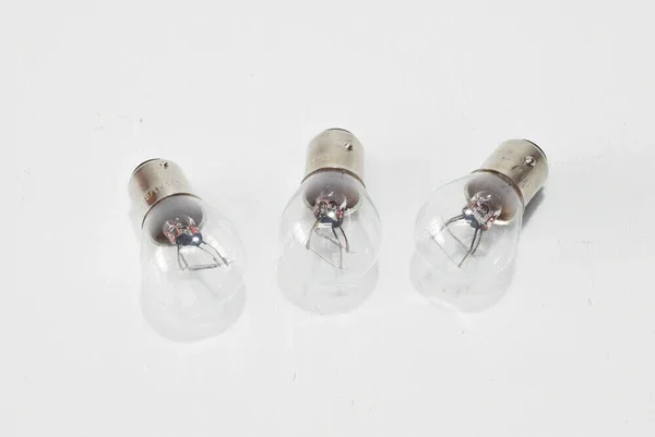 Solo Oggi 246510365KIT3PZ - KIT 3 LAMPADE 'RMS' 12V 21/5W BAY15D