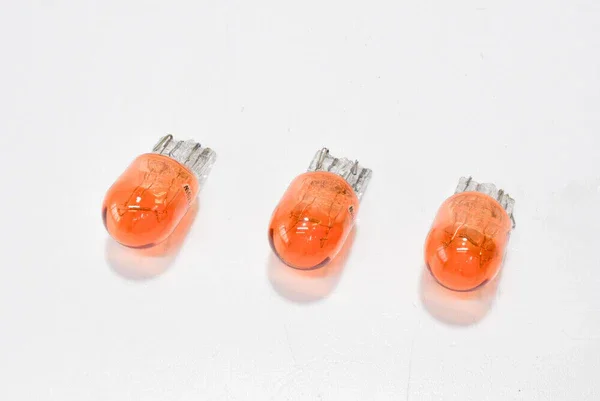 Popolare 246510445KIT3PZ - LAMPADA 12V 21-5W ARANCIO T20