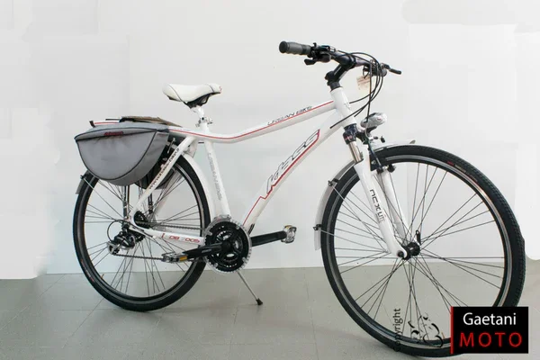 10.UR24A.01 - BICI TREKKING UOMO KLASS BIKE URBAN 24V DA 28'' Spedizione Espresso