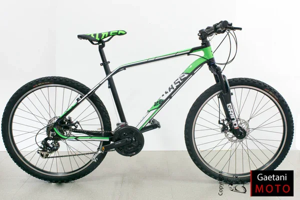 XC2621S1 - BICI MTB UOMOXC 26 -KLASS BIKE- 21V DA 26'' DISK Compra Adesso