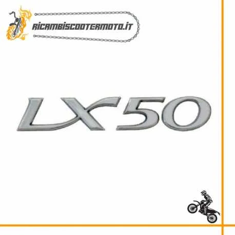 Compra Adesso Targhetta Cofano Laterale adesiva Cromata Vespa Lx 50